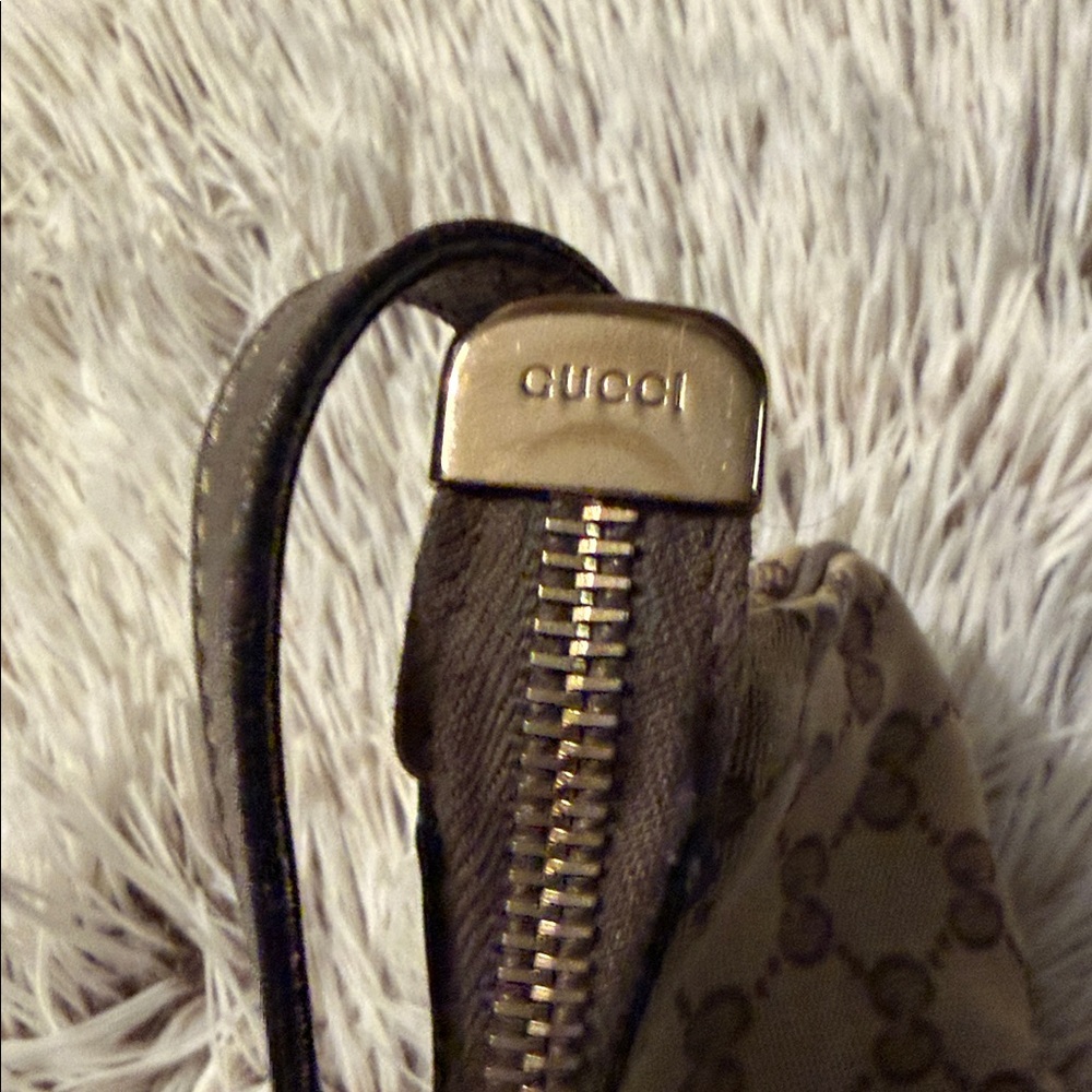 💕 GUCCI Beige/Silver GG Canvas Pochette Bag - 💯Authentic 💕 - Picture 11 of 14